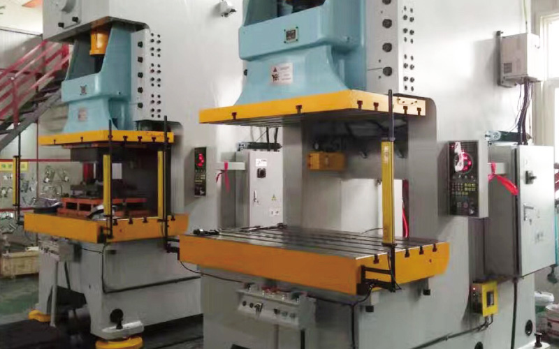 Servo Punching
